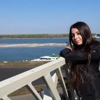 Profil de Rayhana, 21 ans, Rencontre Lesbienne à Presinge (Genève)