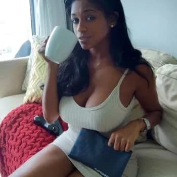 Profil de Mariam, 18 ans, Rencontre Lesbienne à Büttenhardt (Schaffhouse)