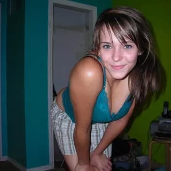 Meva - Rencontre Lesbienne à Binn Profil de Meva, 27 ans, Rencontre Lesbienne à Binn (Valais)