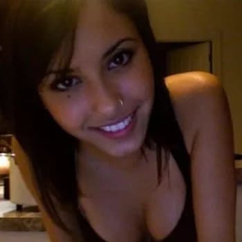 Profil de Leïla, 24 ans, Rencontre Lesbienne à Reckingen VS (Valais)