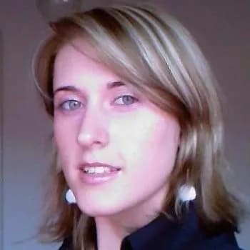 Profil de Safa, 29 ans, Rencontre Lesbienne à Les Enfers (Jura)