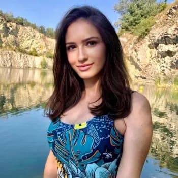 Profil de Youna, 19 ans, Rencontre Lesbienne à Metzerlen (Soleure)