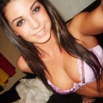 Profil de Fatima-zahra, 18 ans, Rencontre Lesbienne à Aumont (Fribourg)