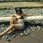 Profil de Amal, 30 ans, Rencontre Lesbienne à Termen (Valais)