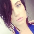 Aliya Rencontre lesbienne Porsel