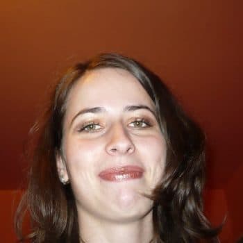 Thalia Rencontre lesbienne Präz