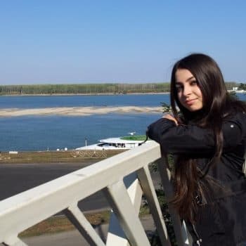 Savannah Rencontre lesbienne Bursins