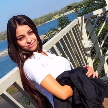 Zohra Rencontre lesbienne Stein SG