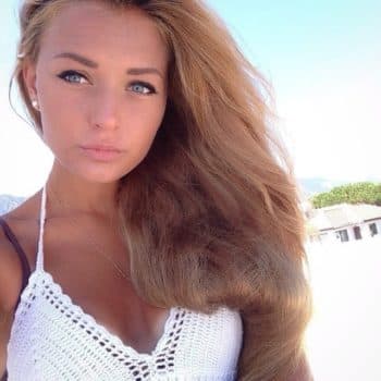 Kahina Rencontre lesbienne Aumont