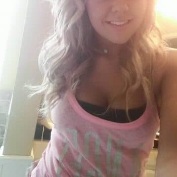 Lyne Rencontre lesbienne Wienacht-Tobel