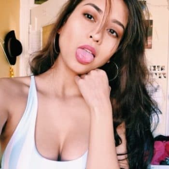 Lynn Rencontre lesbienne Bottens