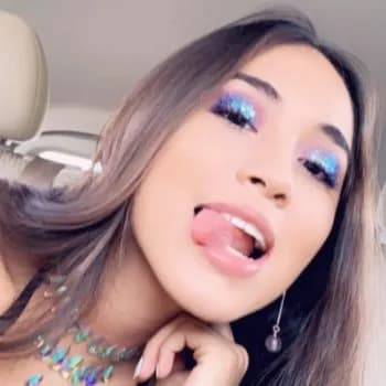 June - Rencontre Lesbienne à Aawangen Profil de June, 23 ans, Rencontre Lesbienne à Aawangen (Thurgovie)