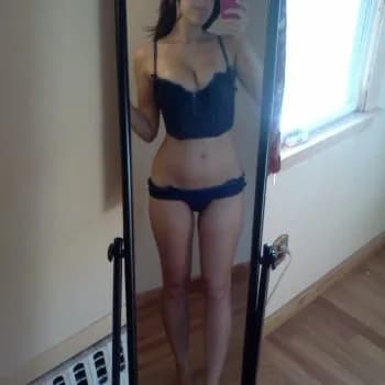 Aïssatou - Rencontre Lesbienne à Steinhuserberg Profil de Aïssatou, 24 ans, Rencontre Lesbienne à Steinhuserberg (Lucerne)