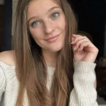 Amal - Rencontre Lesbienne à Vättis Profil de Amal, 20 ans, Rencontre Lesbienne à Vättis (Saint-Gall)